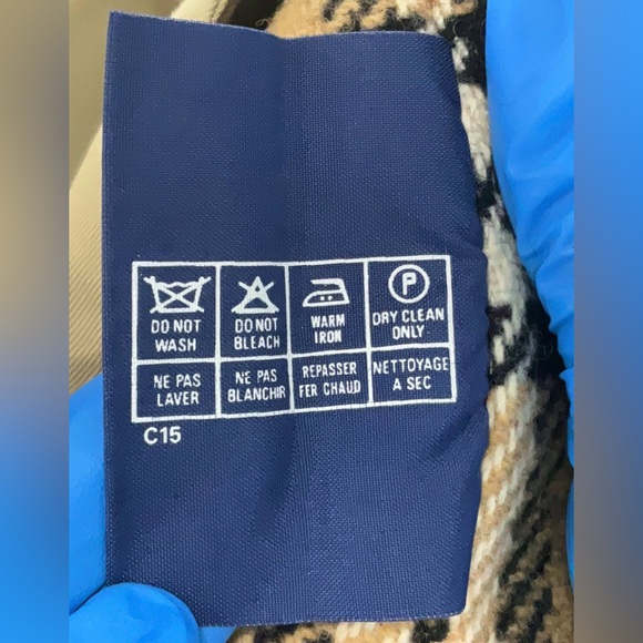 Vintage Burberry’s Trench Coat w/ Wool Lining - Size 6 Long - Picture 15 of 16